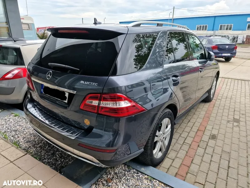 Mercedes-Benz ML 250